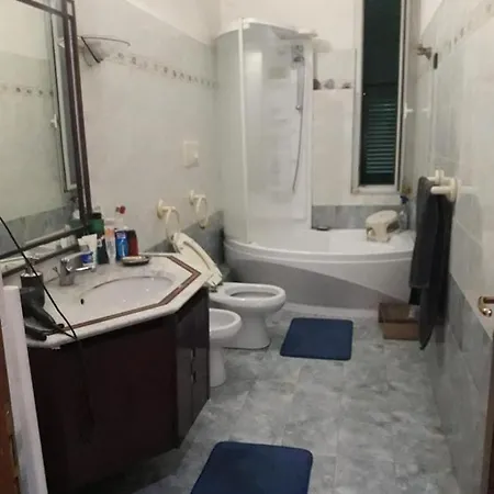 Apartman Modern And Cosy In Italy Genova